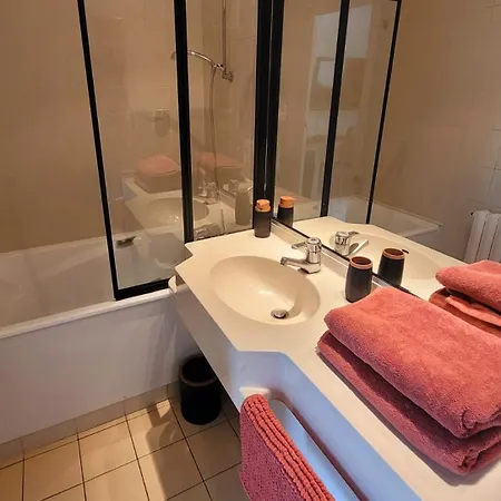 Le 362 Proche Futuroscope Et Arena 1 A 2 Pers * Chasseneuil-du-Poitou